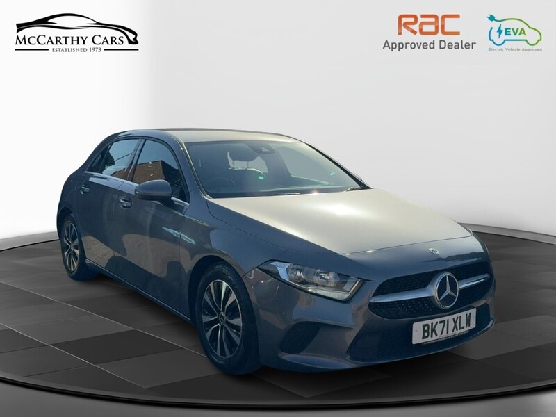 Mercedes-Benz A180 1.3 SE HATCHBACK 5DR PETROL 7G-DCT AUTO HEATED SEATS SAT NAV BLUETOOTH DAB STEREO REAR CAMERA PARKING AIDS 1 OWNER FROM NEW ONLY 64000 MILES FSH 72-74 Mitcham Road