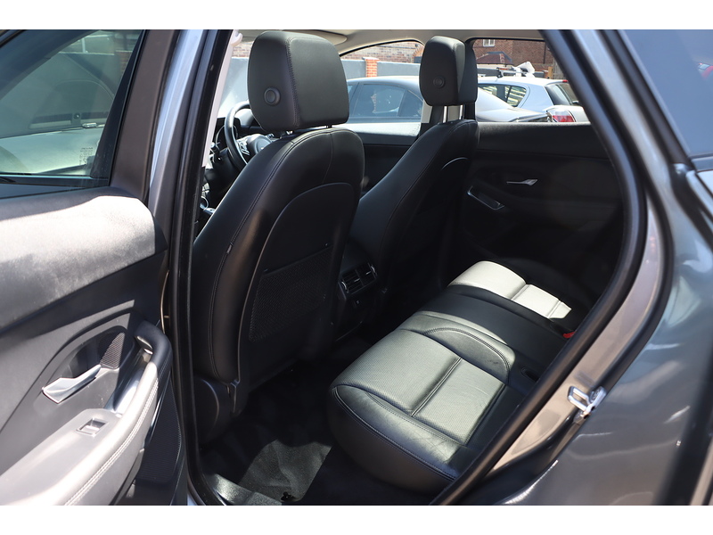 Jaguar 2.0 P250 S SUV 5DR PETROL AWD AUTO PAN ROOF HEATED SEATS SAT NAV BLUETOOTH APPLE CARPLAY REAR CAMERA PARKING AIDS 2 OWNERS 65000 MILES FSH 7 SERVICES 92-96 Mitcham Road