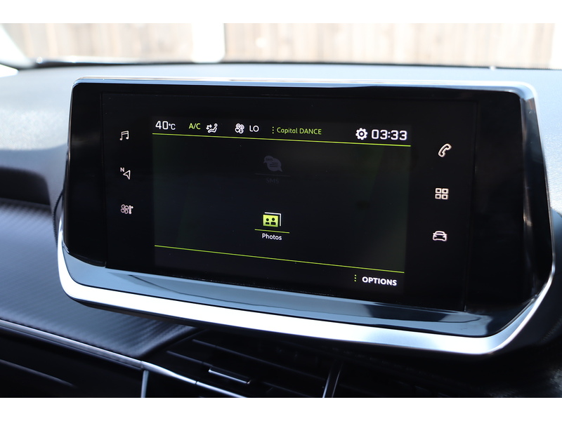 Peugeot 1.2 PURETECH ALLURE PREMIUM SUV 5DR PETROL MANUAL SAT NAV BLUETOOTH DAB STEREO APPLE CARPLAY REAR CAMERA PARKING AIDS 1 OWNER FROM NEW 60000 MILES SH 72-74 Mitcham Road