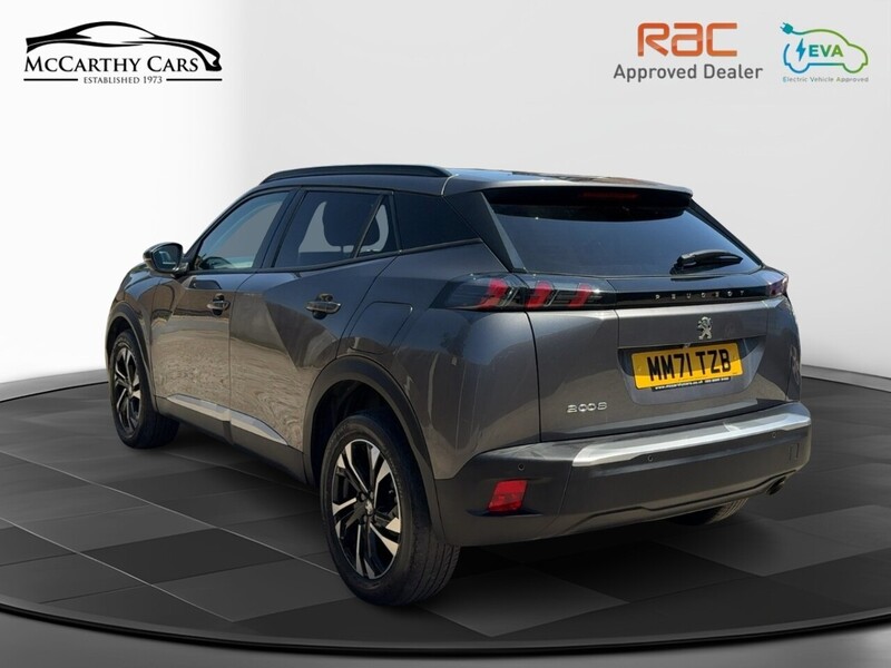 Peugeot 1.2 PURETECH ALLURE PREMIUM SUV 5DR PETROL MANUAL SAT NAV BLUETOOTH DAB STEREO APPLE CARPLAY REAR CAMERA PARKING AIDS 1 OWNER FROM NEW 60000 MILES SH 72-74 Mitcham Road