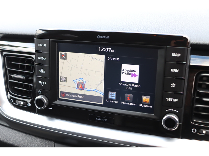 Kia 1.0 T-GDI 3 SUV 5DR PETROL DCT AUTO SATNAV BLUETOOTH DAB RADIO APPLE CARPLAY AUX/USB INPUT REAR CAMERA PARKING AIDS ONLY 54000 MILES SH NO ULEZ CHARGE 92-96 Mitcham Road