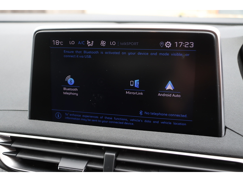 Peugeot 1.2 PURETECH ACTIVE SUV 5DR PETROL MANUAL SAT NAV BLUETOOTH DAB STEREO APPLE CARPLAY PARKING AIDS 2 OWNERS 75000 MILES FSH 7 SERVICES NO ULEZ CHARGE 72-74 Mitcham Road