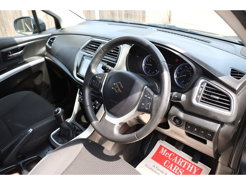 Suzuki 1.0 BOOSTERJET SZ-T SUV 5DR PETROL ALLGRIP MANUAL SAT NAV BLUETOOTH DAB STEREO REAR CAMERA PARKING AIDS 2 OWNERS 76000 MILES FSH 9 SERVICES £35 TO TAX 72-74 Mitcham Road