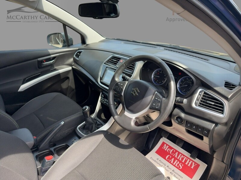 Suzuki 1.0 BOOSTERJET SZ-T SUV 5DR PETROL ALLGRIP MANUAL SAT NAV BLUETOOTH DAB STEREO REAR CAMERA PARKING AIDS 2 OWNERS 76000 MILES FSH 9 SERVICES £35 TO TAX 72-74 Mitcham Road