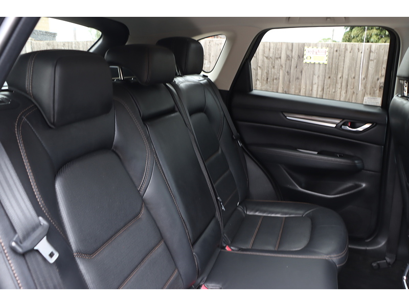 Mazda 2.0 SKYACTIV-G SPORT NAV+ SUV 5DR PETROL MANUAL SUNROOF HEATED SEATS SATNAV BLUETOOTH REAR CAMERA WITH PARKING AIDS ONLY 64000 MILES SH NO ULEZ CHARGE 92-96 Mitcham Road