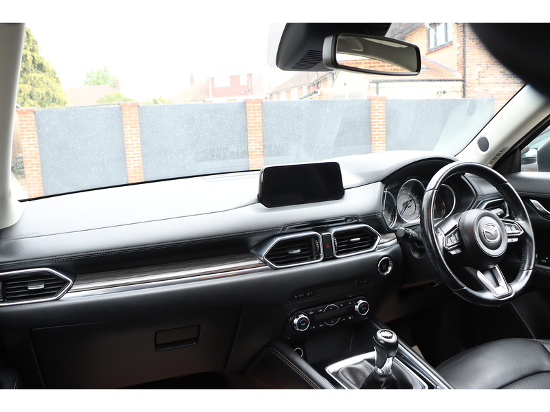 Mazda 2.0 SKYACTIV-G SPORT NAV+ SUV 5DR PETROL MANUAL SUNROOF HEATED SEATS SATNAV BLUETOOTH REAR CAMERA WITH PARKING AIDS ONLY 64000 MILES SH NO ULEZ CHARGE 92-96 Mitcham Road