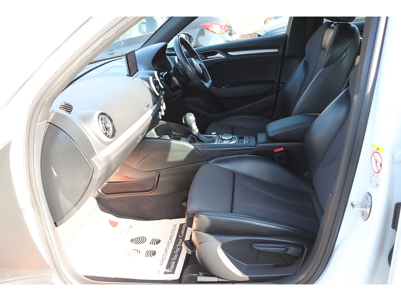 Audi 1.5 TFSI CoD 35 S line Sportback 5dr Petrol S Tronic Euro 6 (s/s) (150 ps) 72-74 Mitcham Road