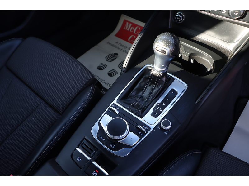 Audi 1.5 TFSI CoD 35 S line Sportback 5dr Petrol S Tronic Euro 6 (s/s) (150 ps) 72-74 Mitcham Road
