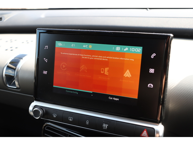 Citroen 1.2 PURETECH GPF FLAIR HATCHBACK 5DR PETROL EAT6 AUTO PAN ROOF SATNAV BLUETOOTH DAB STEREO APPLE CARPLAY REAR CAM PARKING AIDS 2 OWNERS 40000 MILES SH 72-74 Mitcham Road
