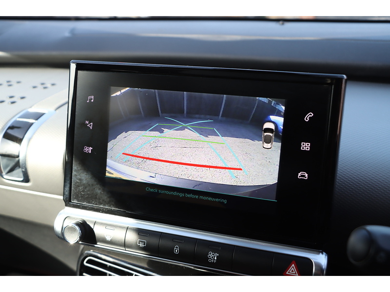 Citroen 1.2 PURETECH GPF FLAIR HATCHBACK 5DR PETROL EAT6 AUTO PAN ROOF SATNAV BLUETOOTH DAB STEREO APPLE CARPLAY REAR CAM PARKING AIDS 2 OWNERS 40000 MILES SH 72-74 Mitcham Road
