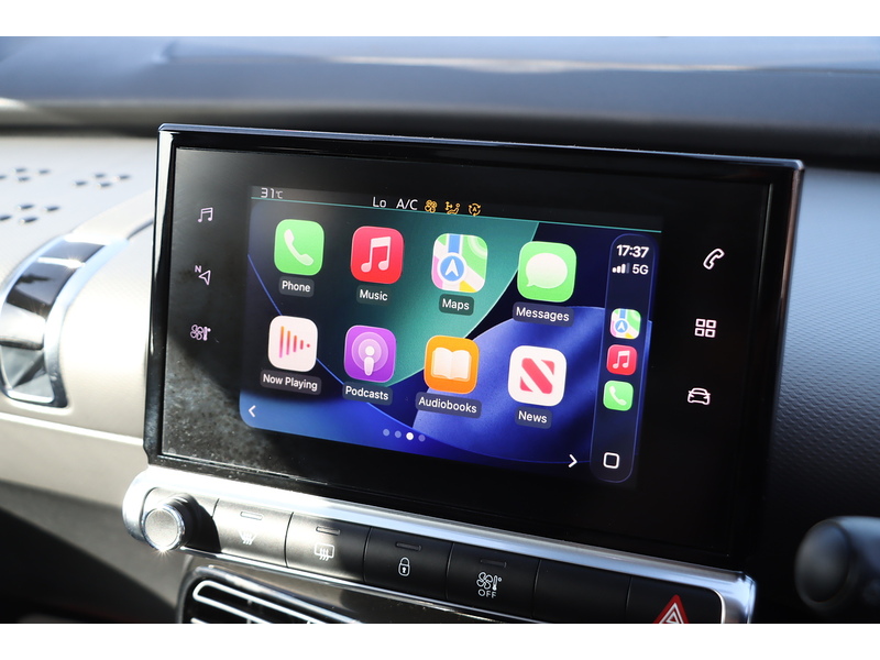 Citroen 1.2 PURETECH GPF FLAIR HATCHBACK 5DR PETROL EAT6 AUTO PAN ROOF SATNAV BLUETOOTH DAB STEREO APPLE CARPLAY REAR CAM PARKING AIDS 2 OWNERS 40000 MILES SH 72-74 Mitcham Road