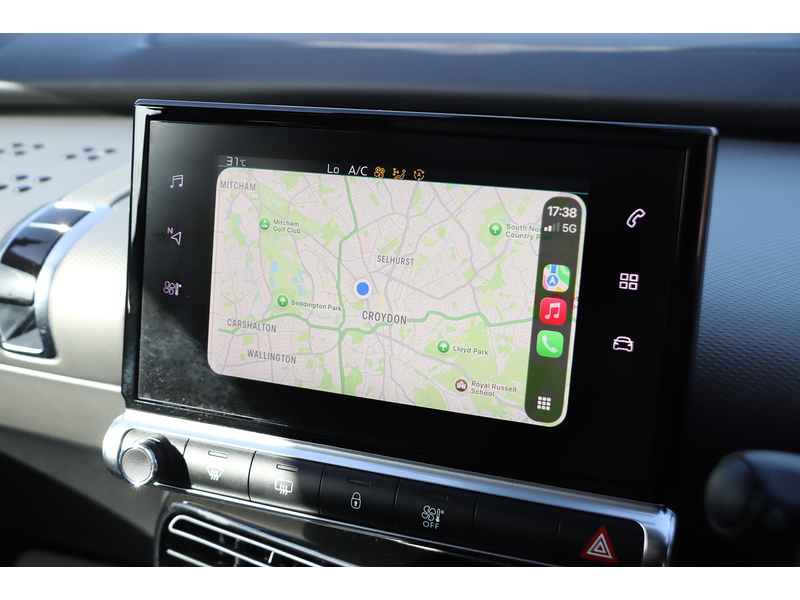Citroen 1.2 PURETECH GPF FLAIR HATCHBACK 5DR PETROL EAT6 AUTO PAN ROOF SATNAV BLUETOOTH DAB STEREO APPLE CARPLAY REAR CAM PARKING AIDS 2 OWNERS 40000 MILES SH 72-74 Mitcham Road