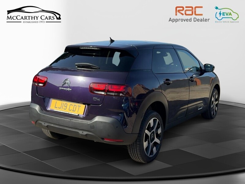 Citroen 1.2 PURETECH GPF FLAIR HATCHBACK 5DR PETROL EAT6 AUTO PAN ROOF SATNAV BLUETOOTH DAB STEREO APPLE CARPLAY REAR CAM PARKING AIDS 2 OWNERS 40000 MILES SH 72-74 Mitcham Road