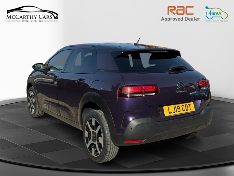 Citroen 1.2 PURETECH GPF FLAIR HATCHBACK 5DR PETROL EAT6 AUTO PAN ROOF SATNAV BLUETOOTH DAB STEREO APPLE CARPLAY REAR CAM PARKING AIDS 2 OWNERS 40000 MILES SH 72-74 Mitcham Road