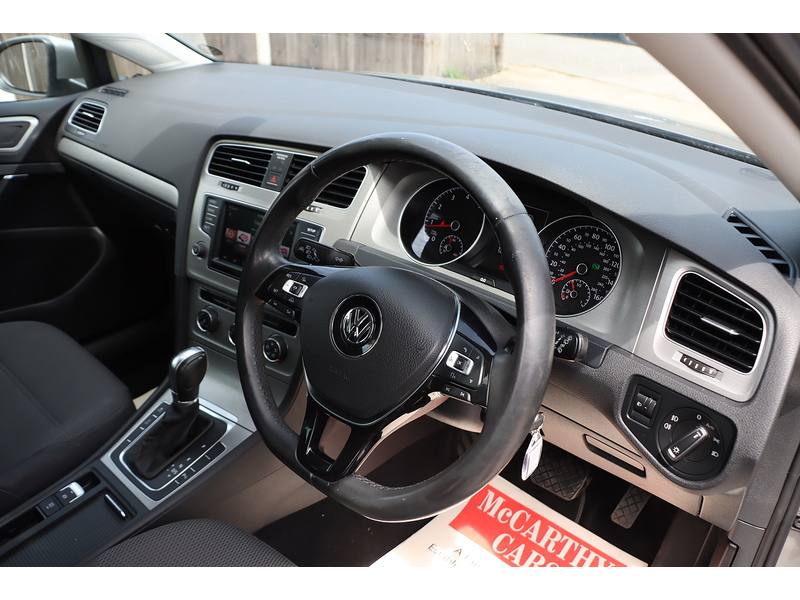 Volkswagen 1.4 TSI BLUEMOTION TECH MATCH HATCHBACK 5DR PETROL DSG AUTO HEATED SEATS BLUETOOTH DAB STEREO PARKING AIDS 2 OWNERS 56000 MILES FSH 8 SERVICES £35 TAX 72-74 Mitcham Road