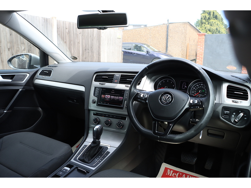 Volkswagen 1.4 TSI BLUEMOTION TECH MATCH HATCHBACK 5DR PETROL DSG AUTO HEATED SEATS BLUETOOTH DAB STEREO PARKING AIDS 2 OWNERS 56000 MILES FSH 8 SERVICES £35 TAX 72-74 Mitcham Road