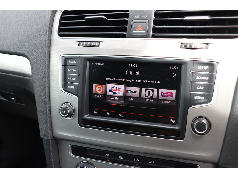 Volkswagen 1.4 TSI BLUEMOTION TECH MATCH HATCHBACK 5DR PETROL DSG AUTO HEATED SEATS BLUETOOTH DAB STEREO PARKING AIDS 2 OWNERS 56000 MILES FSH 8 SERVICES £35 TAX 72-74 Mitcham Road