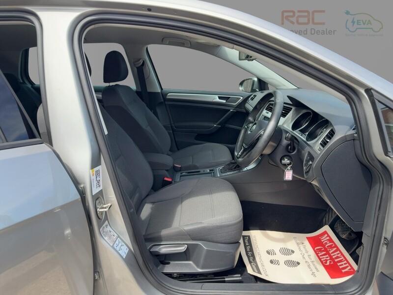 Volkswagen 1.4 TSI BLUEMOTION TECH MATCH HATCHBACK 5DR PETROL DSG AUTO HEATED SEATS BLUETOOTH DAB STEREO PARKING AIDS 2 OWNERS 56000 MILES FSH 8 SERVICES £35 TAX 72-74 Mitcham Road