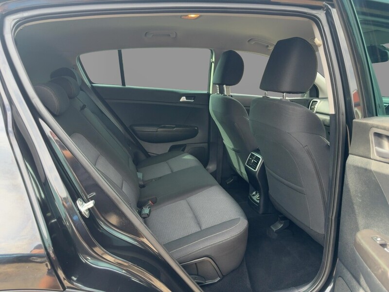 Kia 1.6 GDI 2 GPF SUV 5DR PETROL MANUAL HEATED SEATS SAT NAV BLUETOOTH DAB STEREO APPLE CARPLAY REAR CAMERA PARKING AIDS JUST 2 OWNERS ONLY 70000 MILES SH 72-74 Mitcham Road