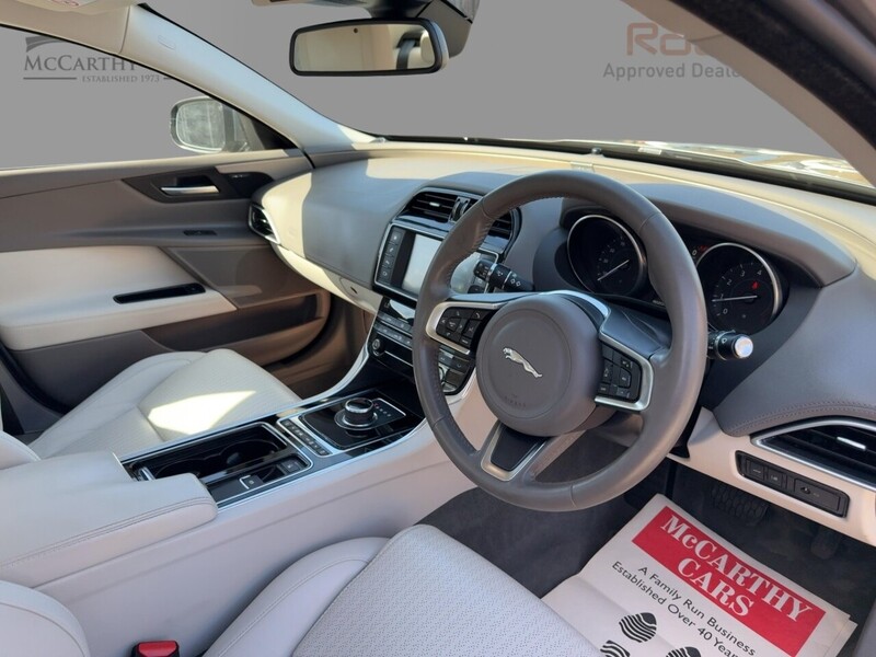 Jaguar 2.0I PORTFOLIO SALOON 4DR PETROL AUTO HEATED SEATS SAT NAV BLUETOOTH DAB STEREO REAR CAMERA PARKING AIDS JUST 2 OWNERS ONLY 65000 MILES FSH 6 SERVICES 92-96 Mitcham Road