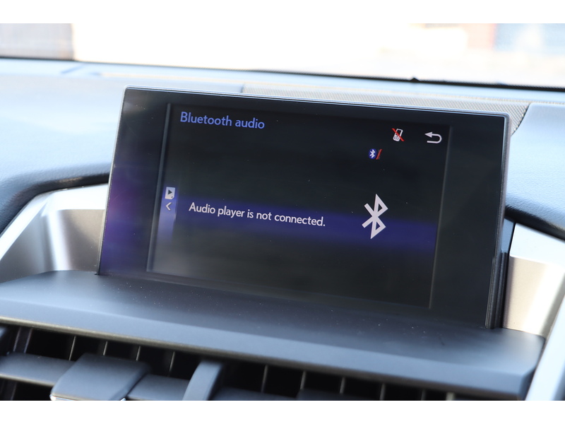 Lexus 300H 2.5 F SPORT SUV 5DR PETROL HYBRID E-CVT 4WD AUTO HEATED SEATS SAT NAV BLUETOOTH DAB STEREO REAR CAMERA PARKING AIDS 2 OWNERS ONLY 69000 MILES FSH 72-74 Mitcham Road