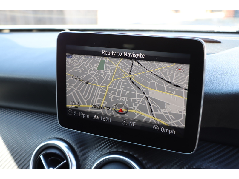 Mercedes-Benz A160 1.6 AMG LINE (EXECUTIVE) HATCHBACK 5DR PETROL 7G-DCT AUTO SAT NAV BLUETOOTH DAB STEREO APPLE CARPLAY REAR CAMERA PARKING AIDS ONLY 26000 MILES SH 72-74 Mitcham Road