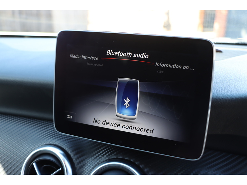 Mercedes-Benz A160 1.6 AMG LINE (EXECUTIVE) HATCHBACK 5DR PETROL 7G-DCT AUTO SAT NAV BLUETOOTH DAB STEREO APPLE CARPLAY REAR CAMERA PARKING AIDS ONLY 26000 MILES SH 72-74 Mitcham Road