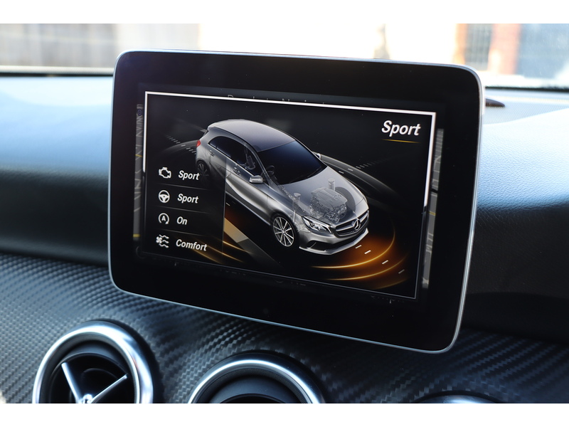 Mercedes-Benz A160 1.6 AMG LINE (EXECUTIVE) HATCHBACK 5DR PETROL 7G-DCT AUTO SAT NAV BLUETOOTH DAB STEREO APPLE CARPLAY REAR CAMERA PARKING AIDS ONLY 26000 MILES SH 72-74 Mitcham Road