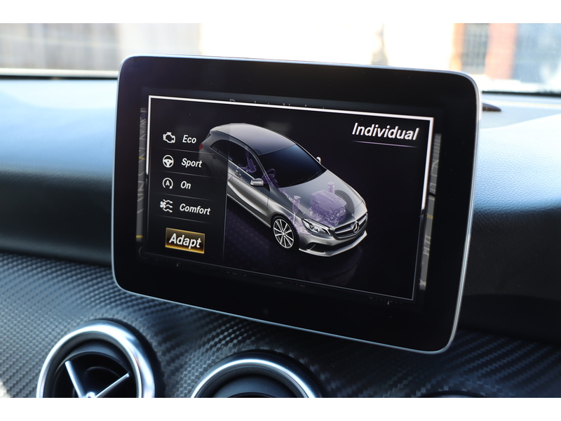 Mercedes-Benz A160 1.6 AMG LINE (EXECUTIVE) HATCHBACK 5DR PETROL 7G-DCT AUTO SAT NAV BLUETOOTH DAB STEREO APPLE CARPLAY REAR CAMERA PARKING AIDS ONLY 26000 MILES SH 72-74 Mitcham Road