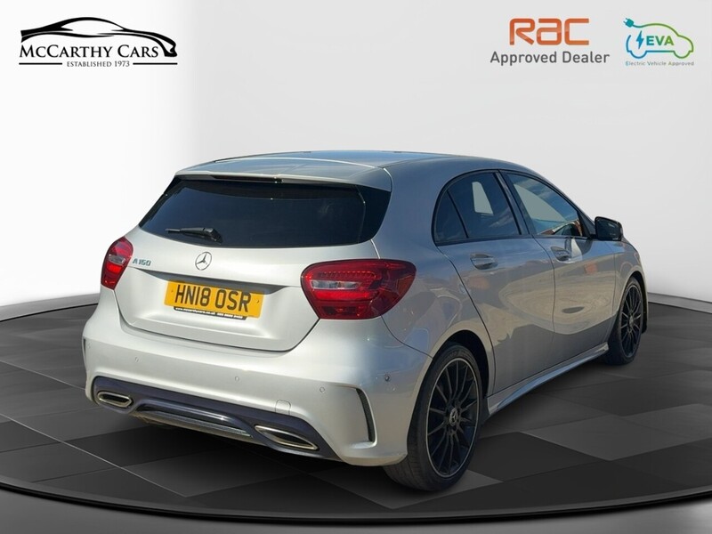 Mercedes-Benz A160 1.6 AMG LINE (EXECUTIVE) HATCHBACK 5DR PETROL 7G-DCT AUTO SAT NAV BLUETOOTH DAB STEREO APPLE CARPLAY REAR CAMERA PARKING AIDS ONLY 26000 MILES SH 72-74 Mitcham Road