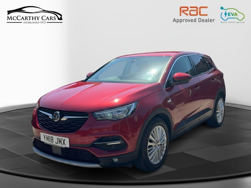 Vauxhall 1.2 TURBO SPORT NAV SUV 5DR PETROL AUTO SATNAV BLUETOOTH DAB RADIO USB INPUT APPLE CARPLAY PARKING AIDS ONLY 29000 MILES FSH 7 SERVICES NO ULEZ CHARGE 72-74 Mitcham Road