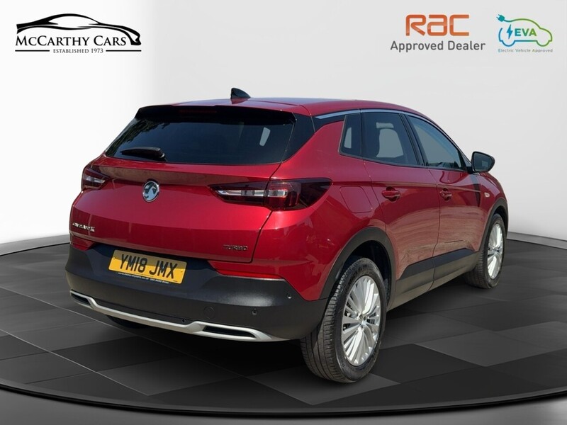 Vauxhall 1.2 TURBO SPORT NAV SUV 5DR PETROL AUTO SATNAV BLUETOOTH DAB RADIO USB INPUT APPLE CARPLAY PARKING AIDS ONLY 29000 MILES FSH 7 SERVICES NO ULEZ CHARGE 72-74 Mitcham Road
