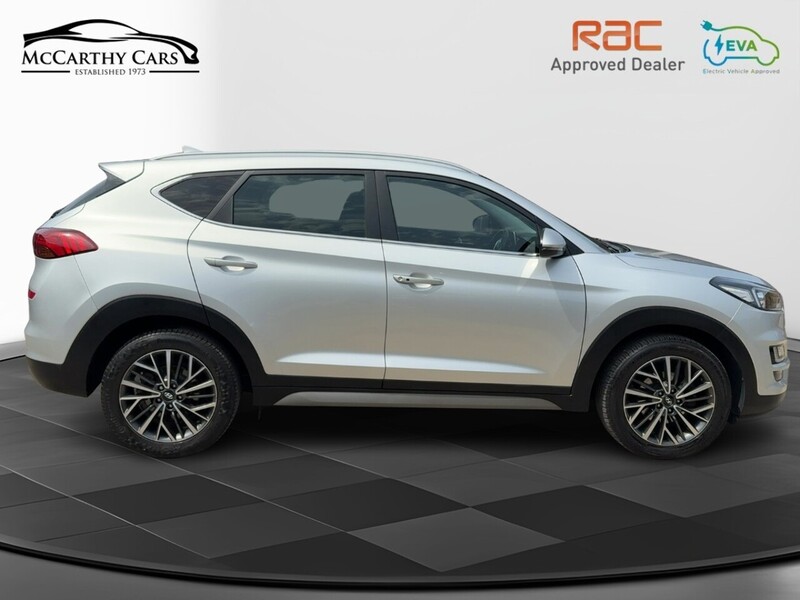 Hyundai 1.6 T-GDI PREMIUM SUV 5DR PETROL DCT AUTO HEATED SEATS SAT NAV BLUETOOTH DAB STEREO APPLE CARPLAY REAR CAMERA PARKING AIDS 44000 MILES FSH 6 SERVICES 72-74 Mitcham Road