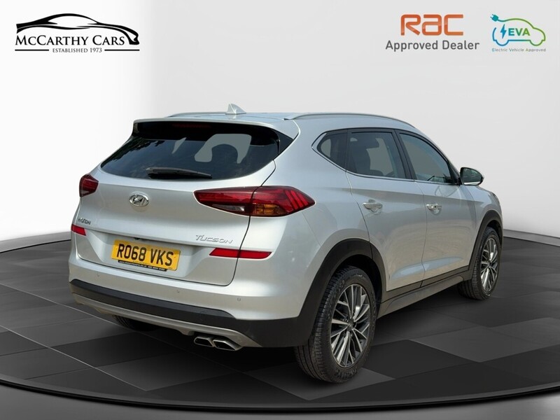 Hyundai 1.6 T-GDI PREMIUM SUV 5DR PETROL DCT AUTO HEATED SEATS SAT NAV BLUETOOTH DAB STEREO APPLE CARPLAY REAR CAMERA PARKING AIDS 44000 MILES FSH 6 SERVICES 72-74 Mitcham Road