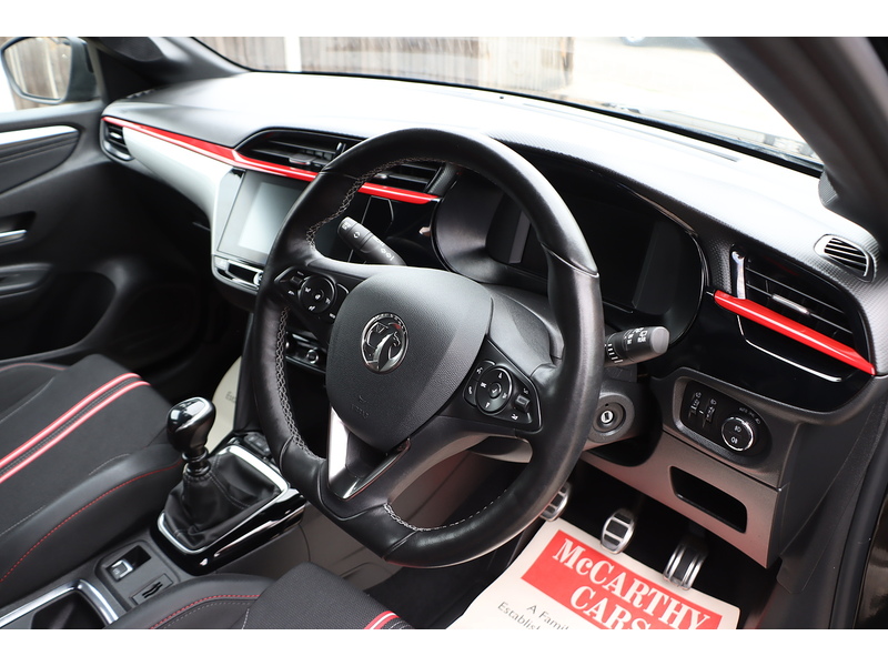 Vauxhall 1.2 TURBO SRI EDITION HATCHBACK 5DR PETROL MANUAL HEATED SEATS SAT NAV BLUETOOTH DAB STEREO APPLE CARPLAY PARKING AIDS 2 OWNERS ONLY 33000 MILES FSH 92-96 Mitcham Road