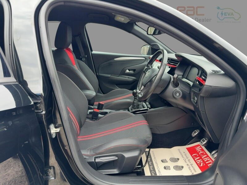 Vauxhall 1.2 TURBO SRI EDITION HATCHBACK 5DR PETROL MANUAL HEATED SEATS SAT NAV BLUETOOTH DAB STEREO APPLE CARPLAY PARKING AIDS 2 OWNERS ONLY 33000 MILES FSH 92-96 Mitcham Road
