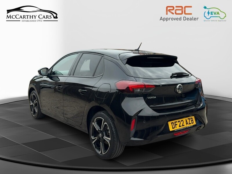 Vauxhall 1.2 TURBO SRI EDITION HATCHBACK 5DR PETROL MANUAL HEATED SEATS SAT NAV BLUETOOTH DAB STEREO APPLE CARPLAY PARKING AIDS 2 OWNERS ONLY 33000 MILES FSH 92-96 Mitcham Road