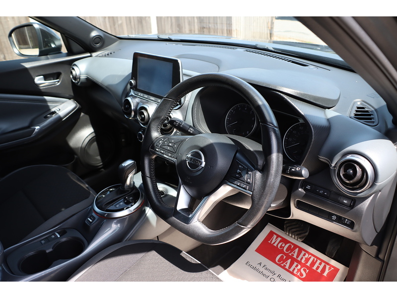 Nissan 1.0 DIG-T N-CONNECTA SUV 5DR PETROL DCT AUTO SATNAV BLUETOOTH DAB RADIO APPLE CARPLAY REAR CAMERA WITH PARKING AIDS JUST 2 OWNERS ONLY 73000 MILES FSH 72-74 Mitcham Road