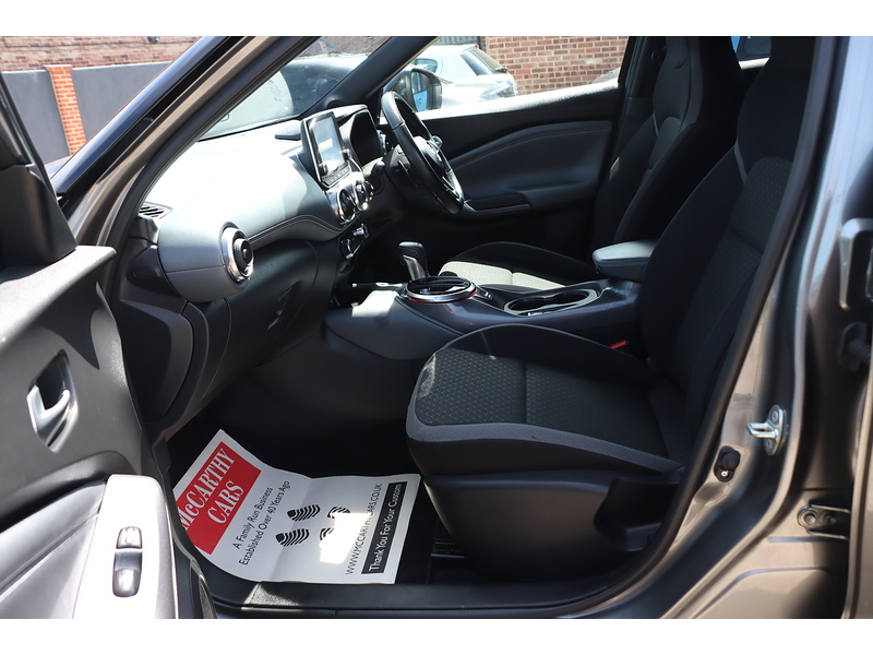 Nissan 1.0 DIG-T N-CONNECTA SUV 5DR PETROL DCT AUTO SATNAV BLUETOOTH DAB RADIO APPLE CARPLAY REAR CAMERA WITH PARKING AIDS JUST 2 OWNERS ONLY 73000 MILES FSH 72-74 Mitcham Road