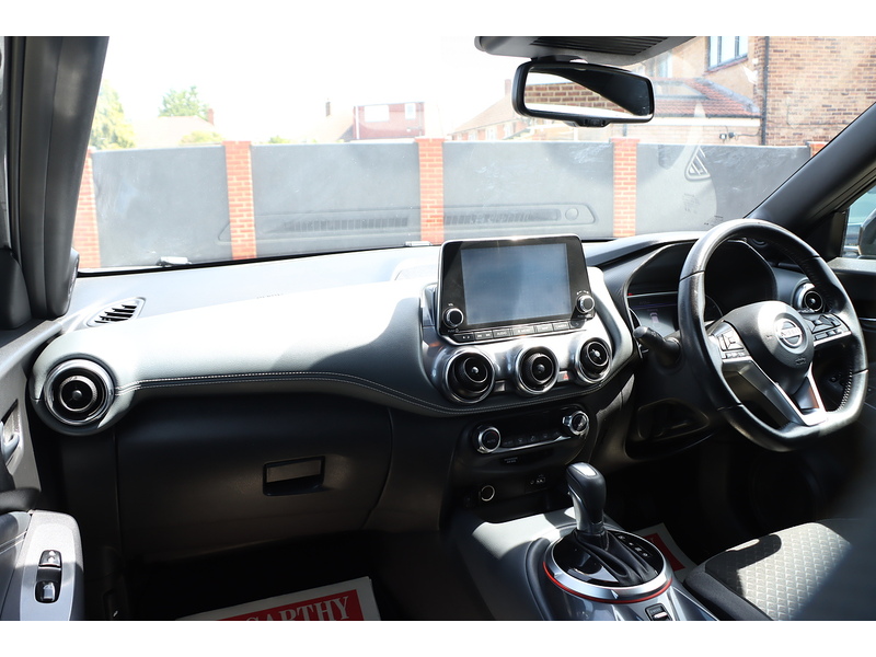 Nissan 1.0 DIG-T N-CONNECTA SUV 5DR PETROL DCT AUTO SATNAV BLUETOOTH DAB RADIO APPLE CARPLAY REAR CAMERA WITH PARKING AIDS JUST 2 OWNERS ONLY 73000 MILES FSH 72-74 Mitcham Road