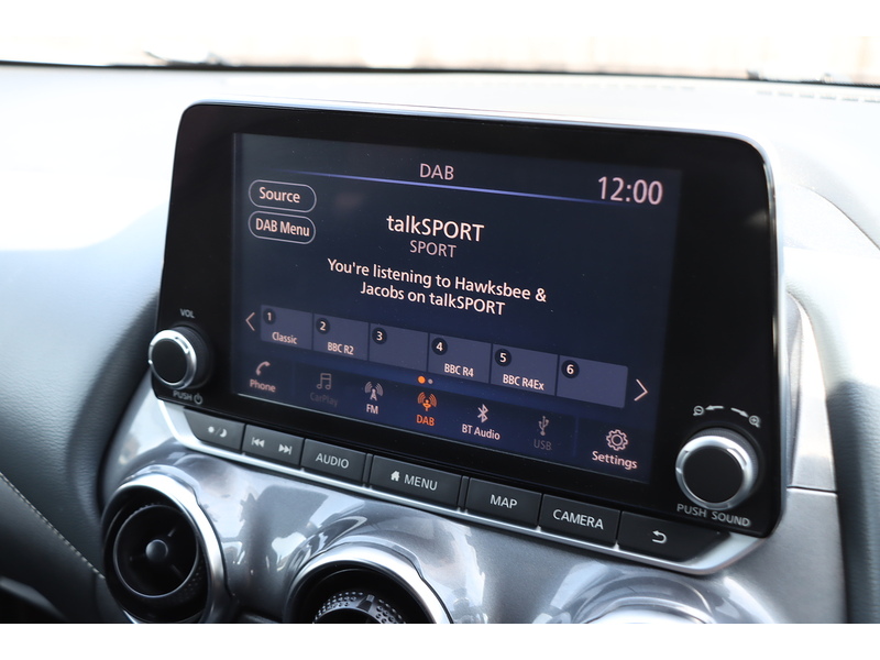 Nissan 1.0 DIG-T N-CONNECTA SUV 5DR PETROL DCT AUTO SATNAV BLUETOOTH DAB RADIO APPLE CARPLAY REAR CAMERA WITH PARKING AIDS JUST 2 OWNERS ONLY 73000 MILES FSH 72-74 Mitcham Road