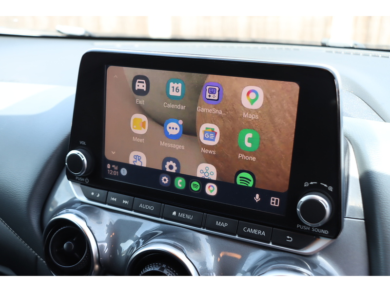 Nissan 1.0 DIG-T N-CONNECTA SUV 5DR PETROL DCT AUTO SATNAV BLUETOOTH DAB RADIO APPLE CARPLAY REAR CAMERA WITH PARKING AIDS JUST 2 OWNERS ONLY 73000 MILES FSH 72-74 Mitcham Road
