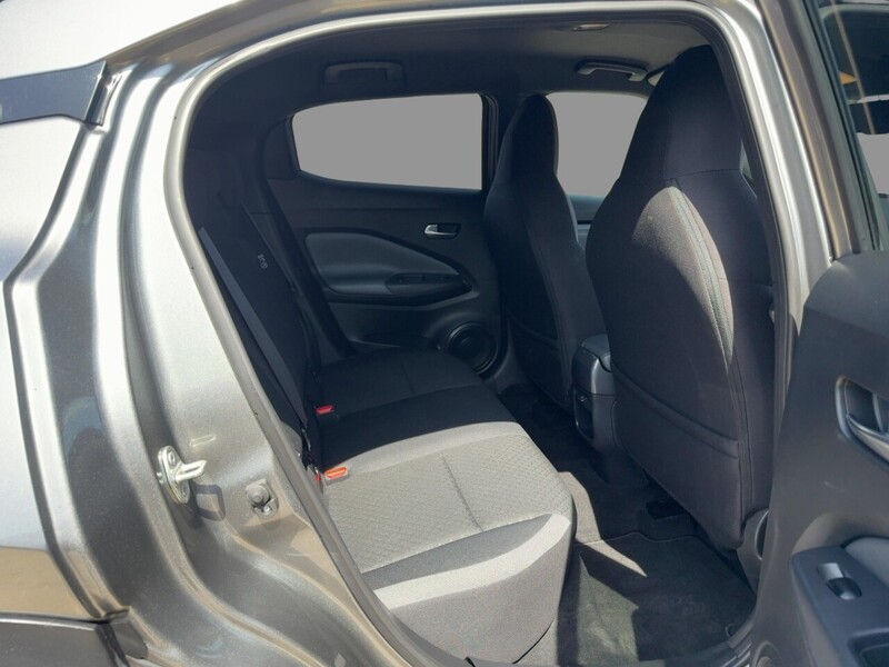 Nissan 1.0 DIG-T N-CONNECTA SUV 5DR PETROL DCT AUTO SATNAV BLUETOOTH DAB RADIO APPLE CARPLAY REAR CAMERA WITH PARKING AIDS JUST 2 OWNERS ONLY 73000 MILES FSH 72-74 Mitcham Road