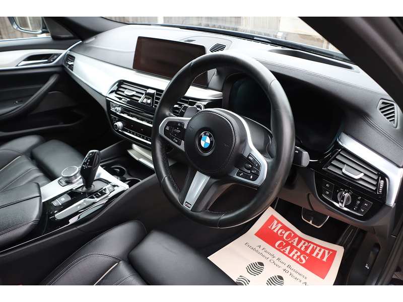 BMW 530E 2.0 9.2KWH M SPORT SALOON 4DR PETROL PLUG-IN HYBRID AUTO HEATED SEATS SATNAV BLUETOOTH DAB STEREO PARKING AIDS ONLY 78000 MILES SH NO ULEZ CHARGE 72-74 Mitcham Road