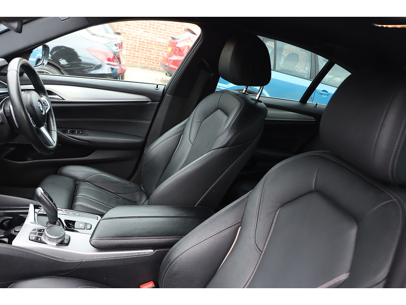 BMW 530E 2.0 9.2KWH M SPORT SALOON 4DR PETROL PLUG-IN HYBRID AUTO HEATED SEATS SATNAV BLUETOOTH DAB STEREO PARKING AIDS ONLY 78000 MILES SH NO ULEZ CHARGE 72-74 Mitcham Road