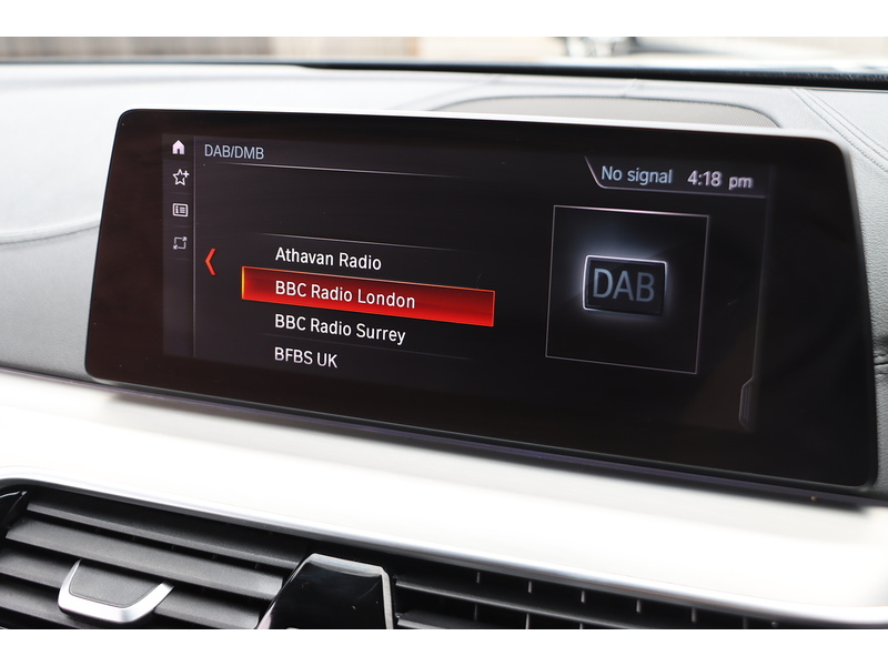 BMW 530E 2.0 9.2KWH M SPORT SALOON 4DR PETROL PLUG-IN HYBRID AUTO HEATED SEATS SATNAV BLUETOOTH DAB STEREO PARKING AIDS ONLY 78000 MILES SH NO ULEZ CHARGE 72-74 Mitcham Road