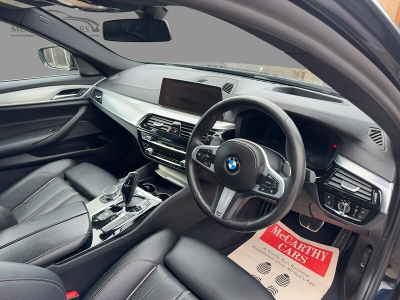 BMW 530E 2.0 9.2KWH M SPORT SALOON 4DR PETROL PLUG-IN HYBRID AUTO HEATED SEATS SATNAV BLUETOOTH DAB STEREO PARKING AIDS ONLY 78000 MILES SH NO ULEZ CHARGE 72-74 Mitcham Road