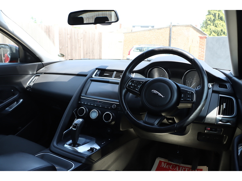 Jaguar 2.0 P200 SUV 5DR PETROL AWD AUTO BLUETOOTH WITH MUSIC STREAMING DAB STEREO REAR CAMERA WITH PARKING AIDS ONLY 68000 MILES SH NO ULEZ CHARGE 72-74 Mitcham Road