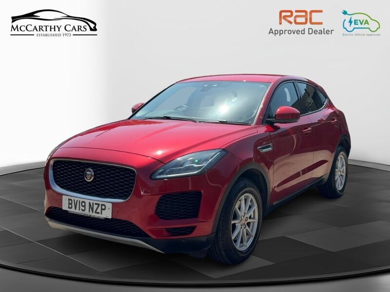 Jaguar 2.0 P200 SUV 5DR PETROL AWD AUTO BLUETOOTH WITH MUSIC STREAMING DAB STEREO REAR CAMERA WITH PARKING AIDS ONLY 68000 MILES SH NO ULEZ CHARGE 72-74 Mitcham Road