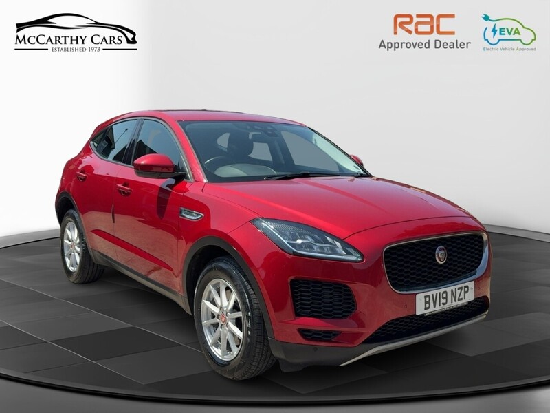 Jaguar 2.0 P200 SUV 5DR PETROL AWD AUTO BLUETOOTH WITH MUSIC STREAMING DAB STEREO REAR CAMERA WITH PARKING AIDS ONLY 68000 MILES SH NO ULEZ CHARGE 72-74 Mitcham Road